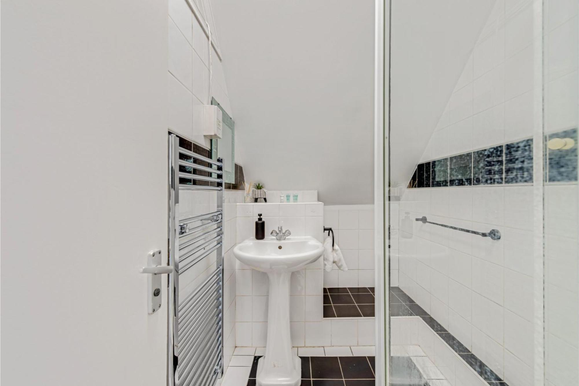 Sweet And Lovely 2Br With Free Parking London Eksteriør billede